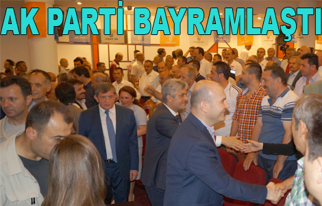 Ak Parti Akaabatta Bayramlat
