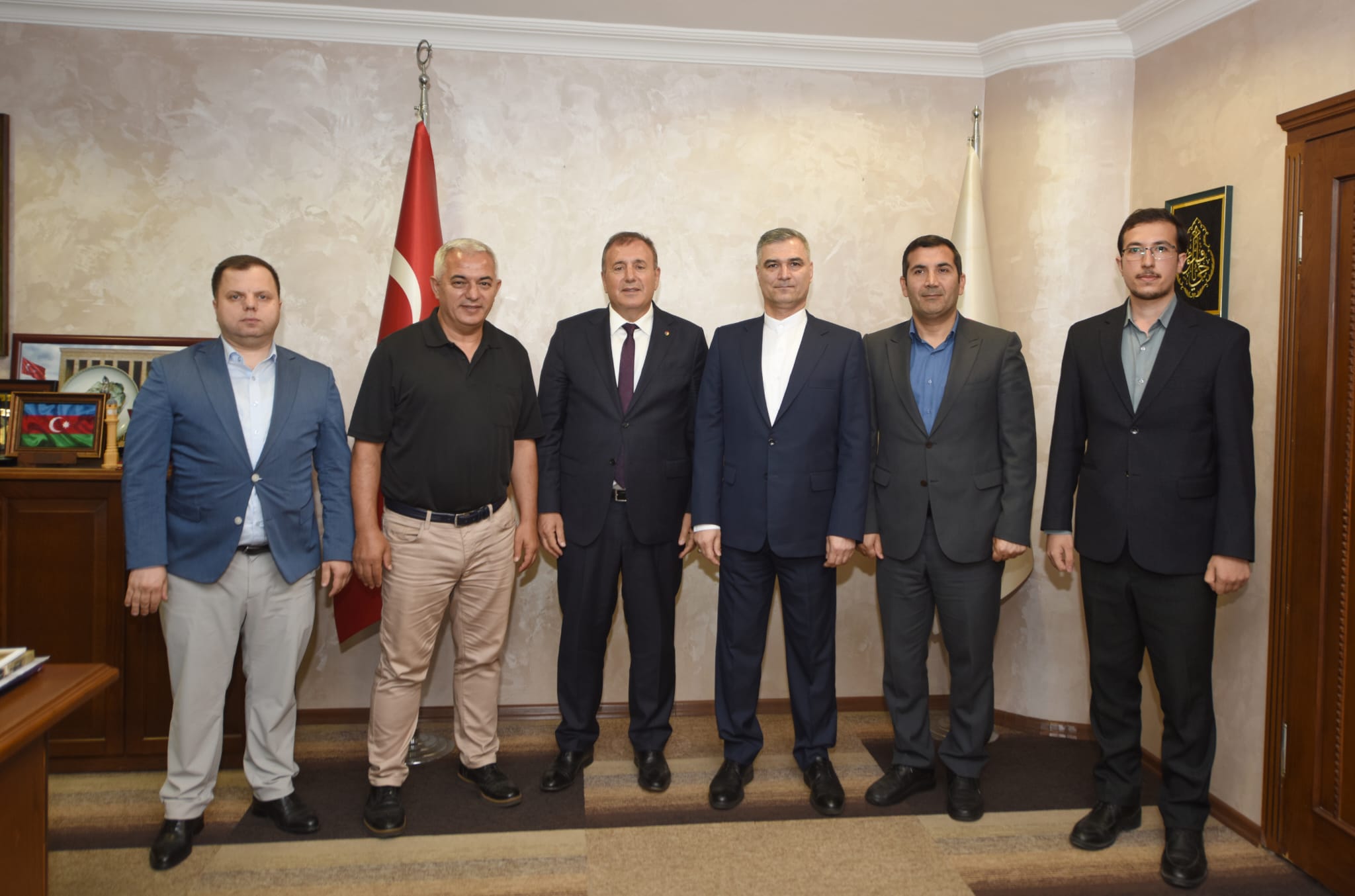 �ran Ba�konsolosu Khosravi�den TTSO�ya ziyaret
