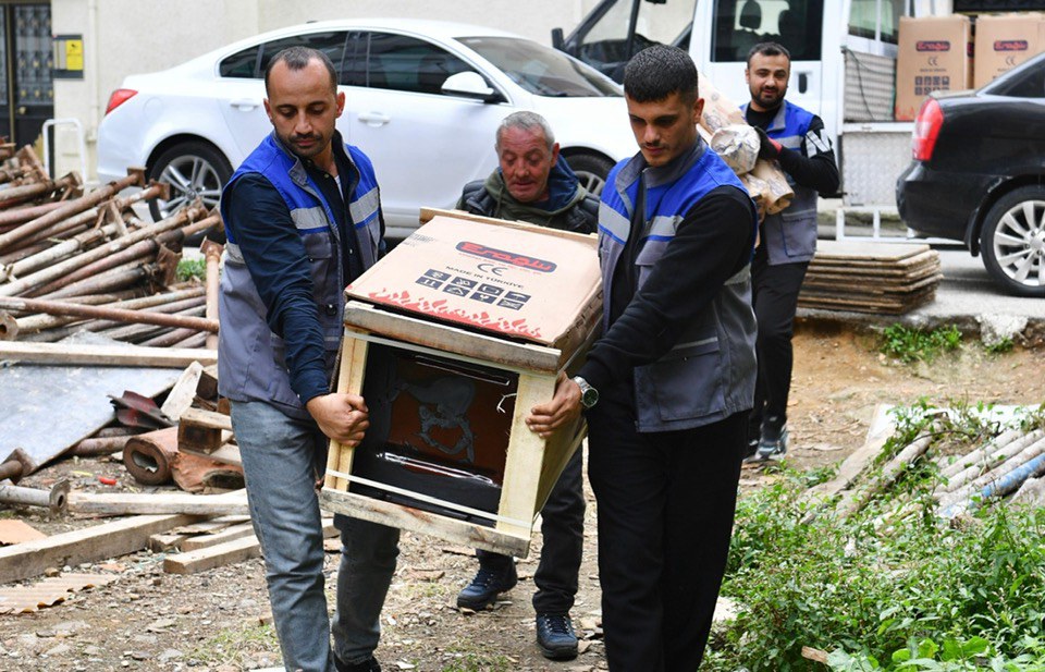 ORTAHSAR BELEDYES, KI DESTEK PAKETݒ LE HTYA SAHPLERNN YANINDA
