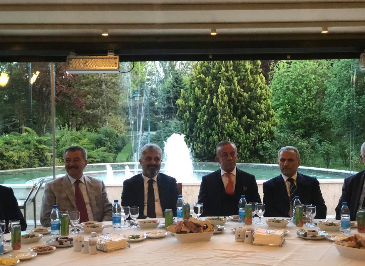 Adnan GÜNNAR Araklılı Hemşehrileriyle İftarda Buluştu.