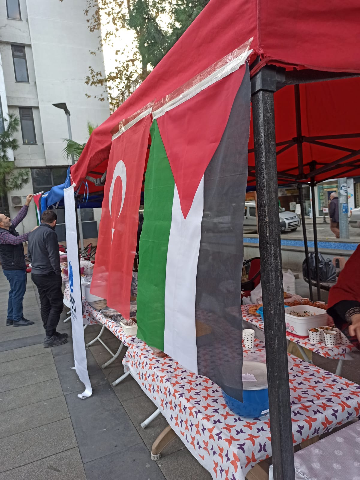 AGD VE İHH’DAN FİLİSTİN İÇİN HAYIR ÇARŞISI