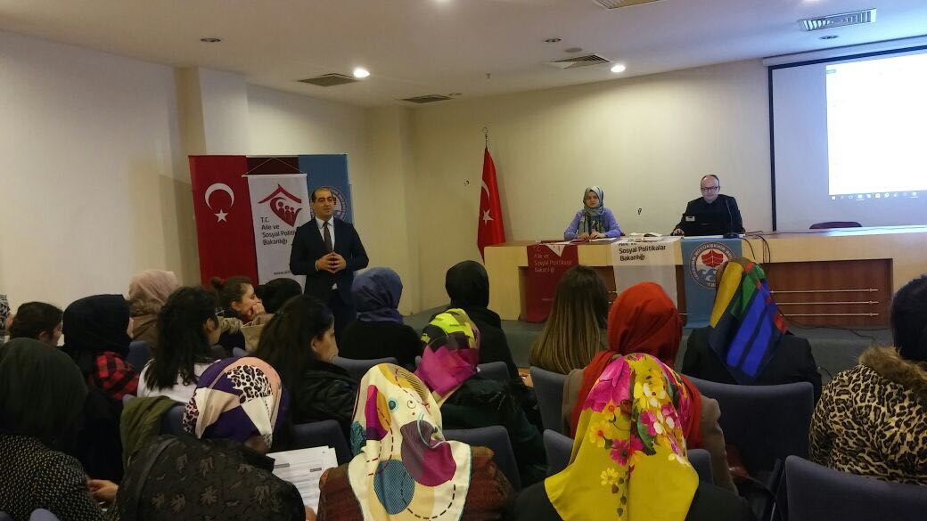 Aile Eitim Programlarnn ilki yapld

