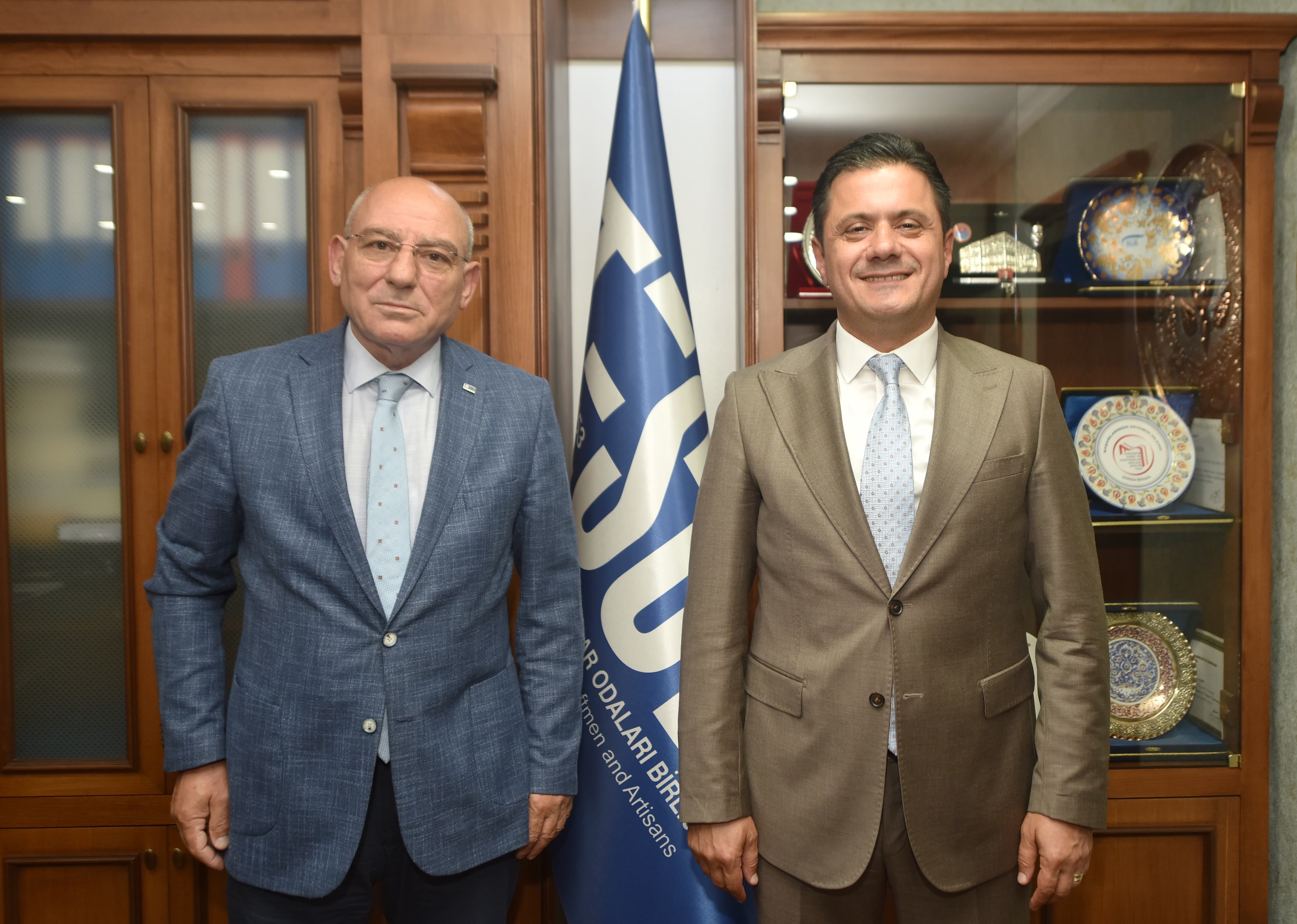 AK Parti Ortahisar İlçe Başkanı Hisoğlu'ndan TESOB'a ziyaret