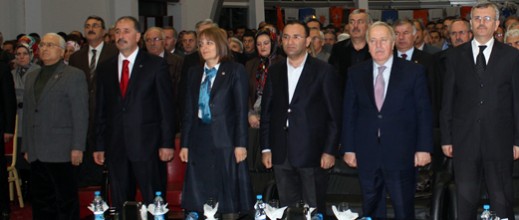 AK Parti'den Deerlendirme Toplants