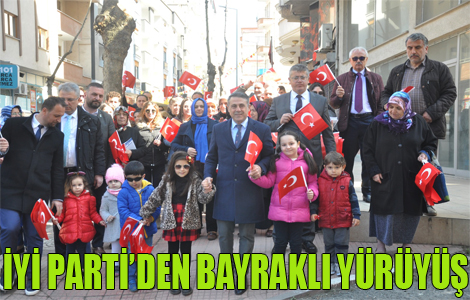 Akbulut’tan bayraklı gezi