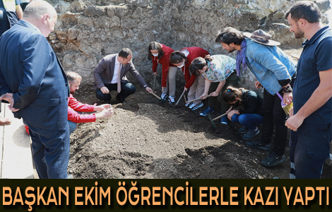 AKAABAT AKAKALE KALESݒNDE RENCLER KAZI YAPTI
