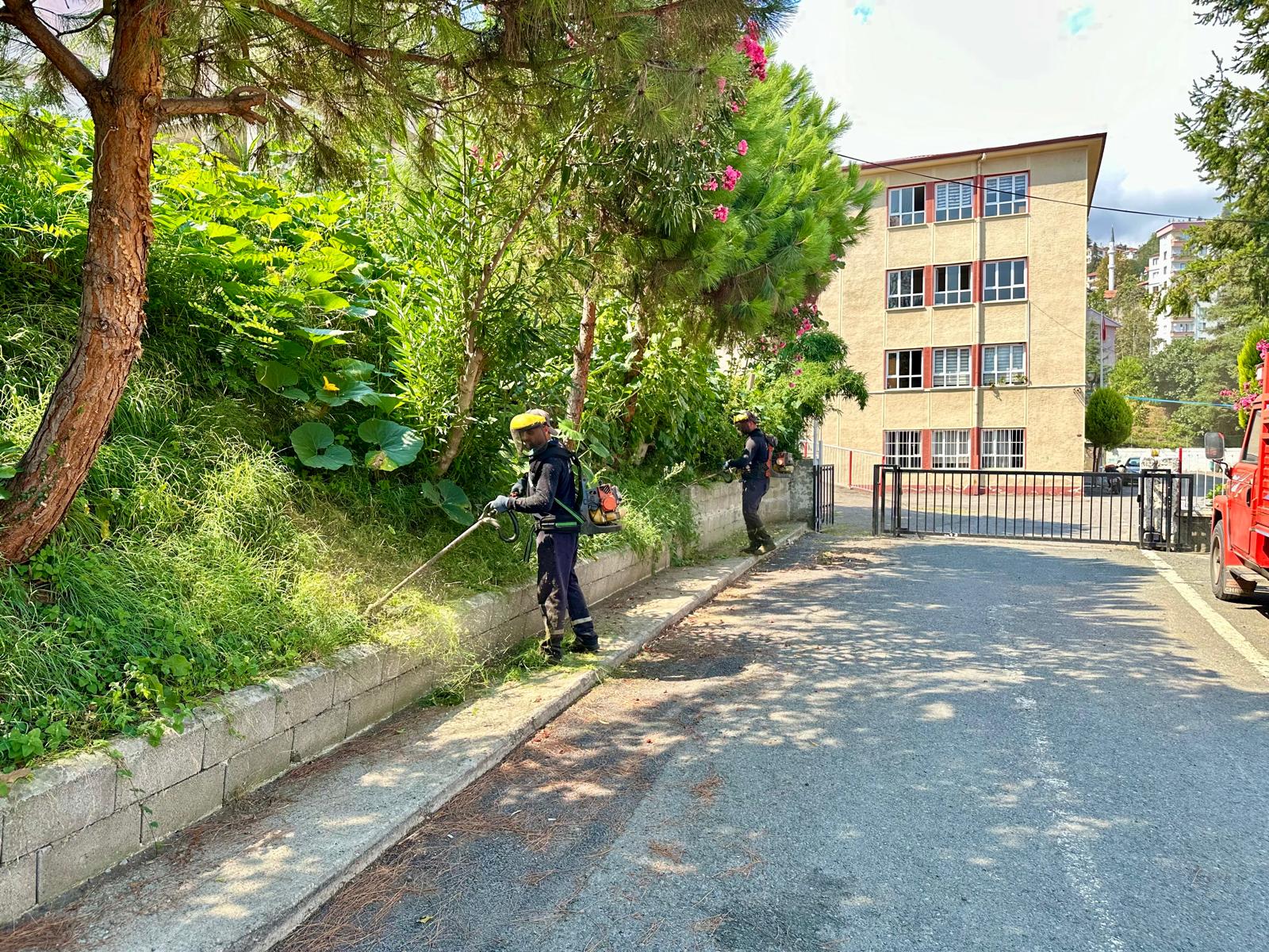 AKAABAT BELEDYESݒNDEN OKULLARA DESTEK

