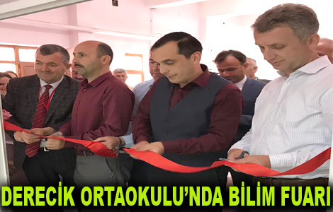 Akçaabat Derecik Ortaokulunda 4006 Tübitak bilim fuarı gerçekleştirildi.