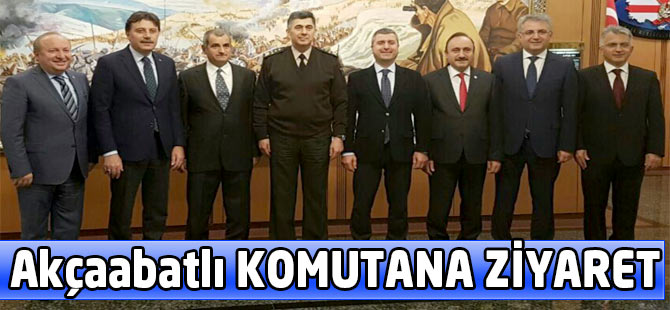 Akaabatl komutana ziyaret.


