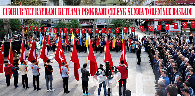 Akaabat'ta Cumhuriyet Bayram Kutlamas Balad.