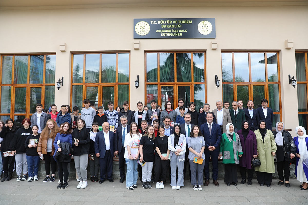 AKÇAABAT’TA DOĞRU VE ETKİLİ KİTAP OKUMA SÖYLEŞİSİ YAPILDI.