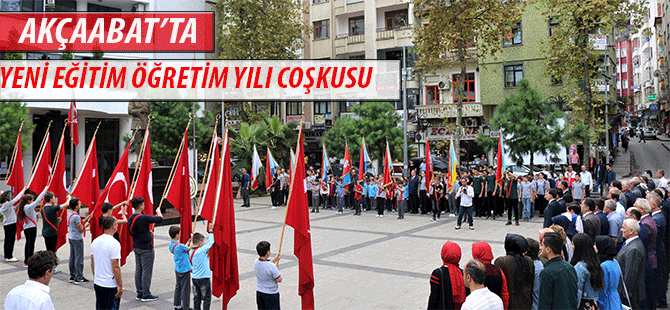 AKÇAABAT’TA YENİ EĞİTİM ÖĞRETİM YILI COŞKUSU