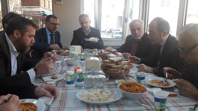 Akif Hamzaebi Akaabatllarla bulutu
