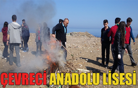 Anadolu Lisesi Çöp Topladı.