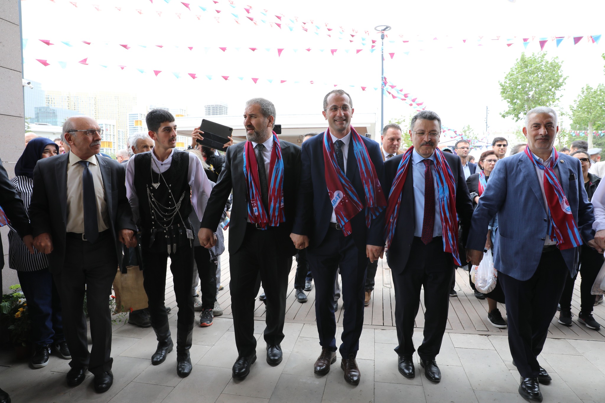 ANKARADA TRABZON TANITIM GNLER BALADI
