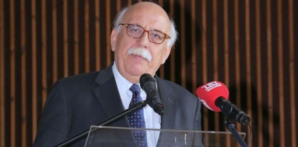 Bakan Avc:Ocak'ta 15 bin retmen atanacak 