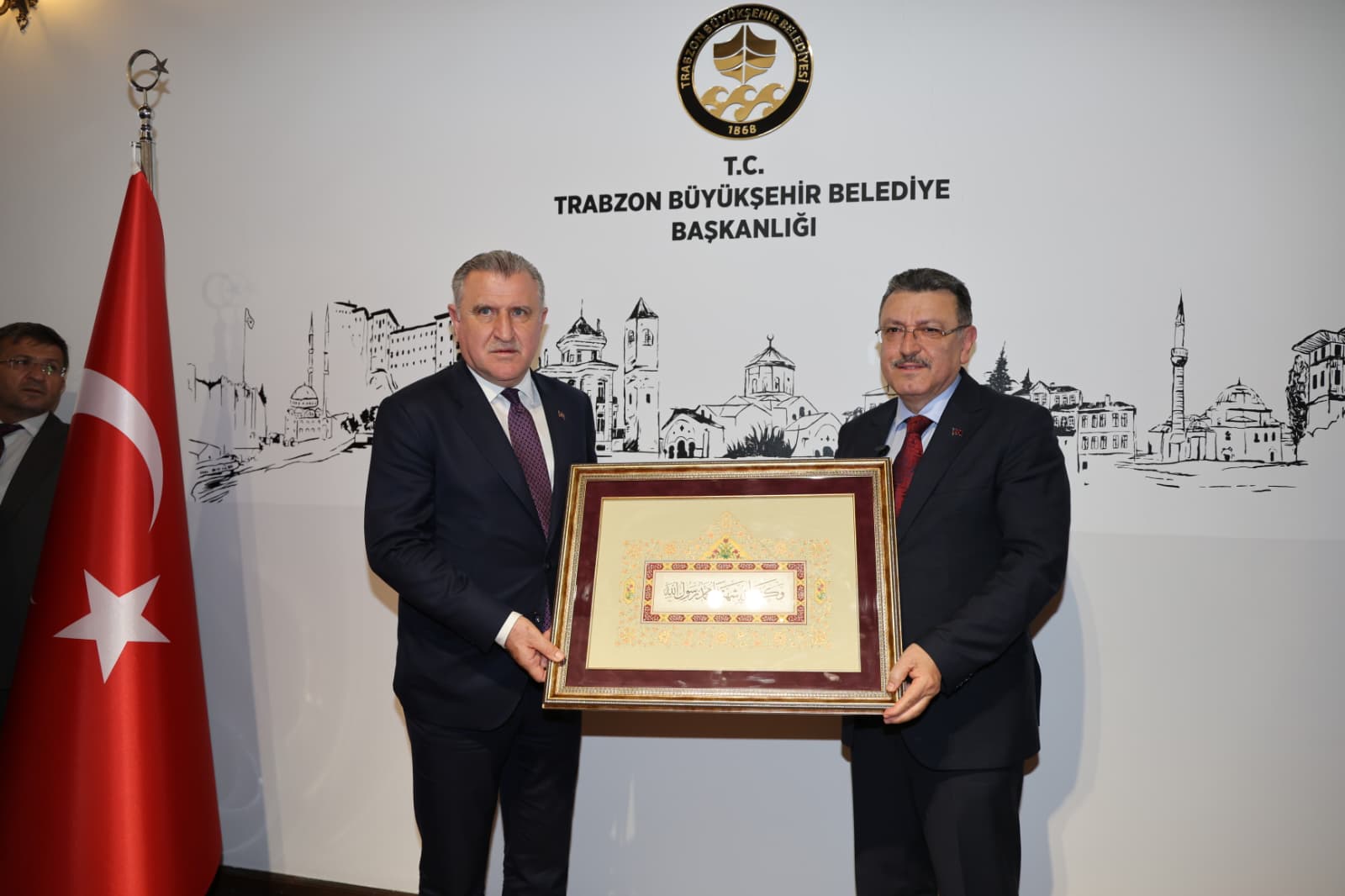 BAKAN BAK’TAN BÜYÜKŞEHİR’E ZİYARET