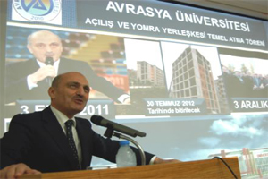 Bakan Bayraktar Horonlarla Karland