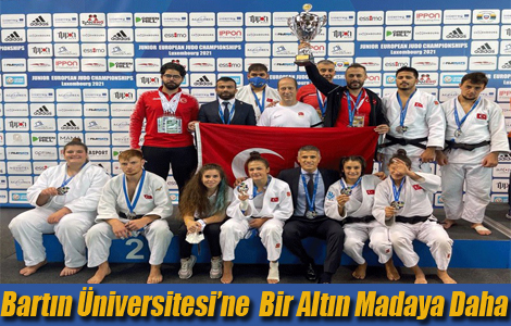 Bartın Üniversitesi öğrencisi Hasret Bozkurt, milli takımı madalyaya taşıdı