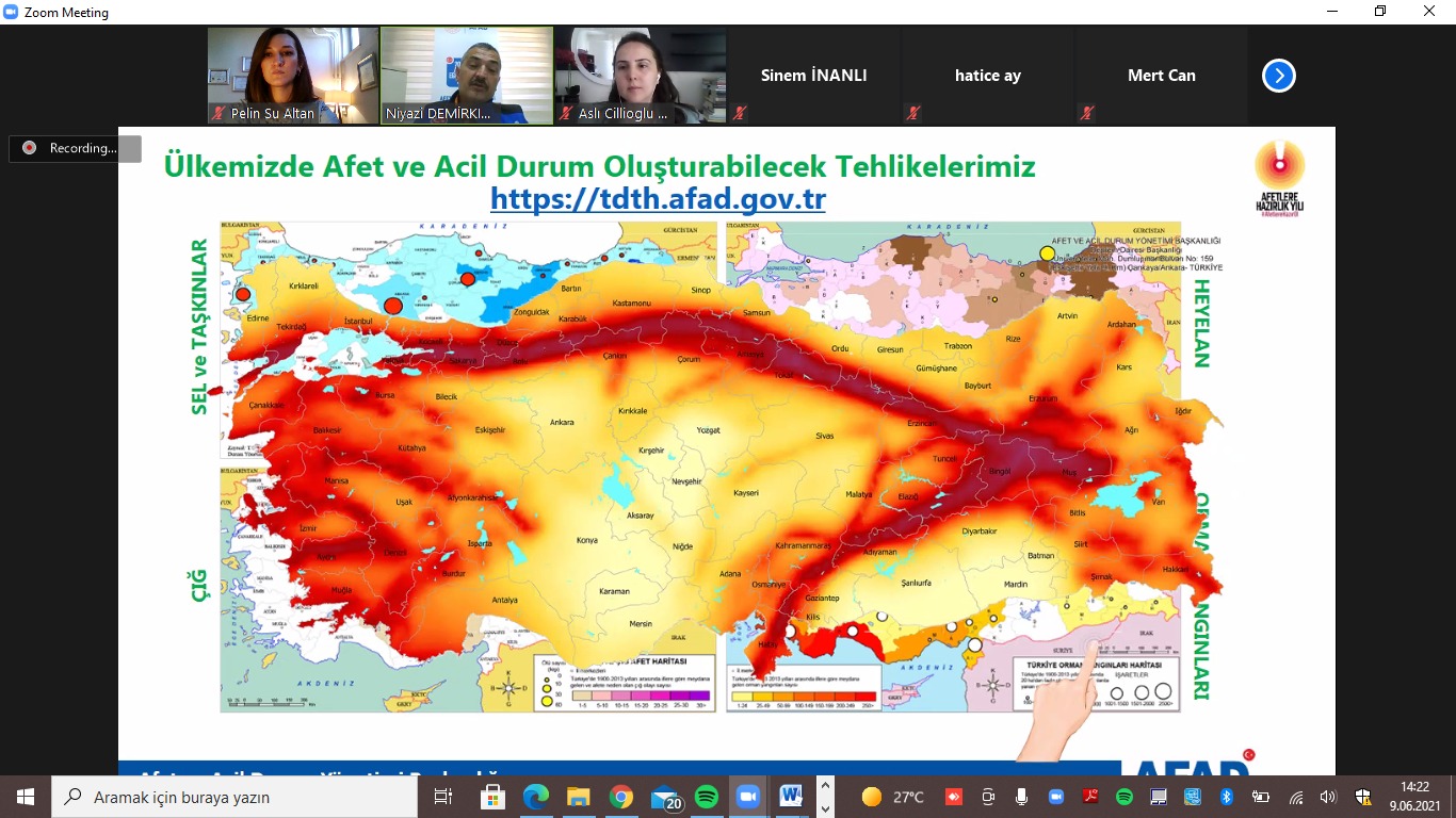 Bartn niversitesi personeli ve rencilerine Afet Farkndalk Eitimi verildi

