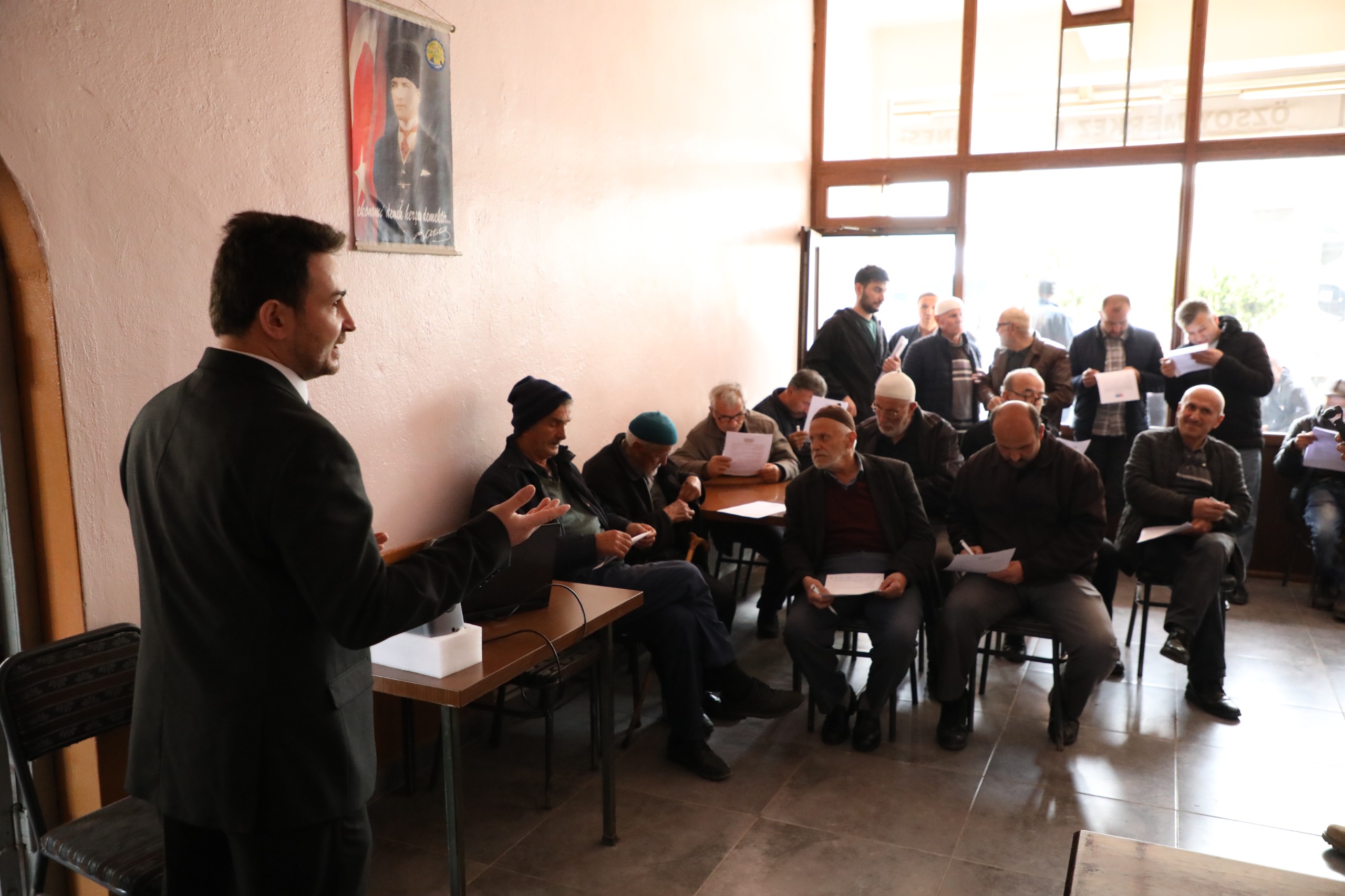 BARÜ, köy kahvehanelerinde bilgiyi toplumla buluşturdu