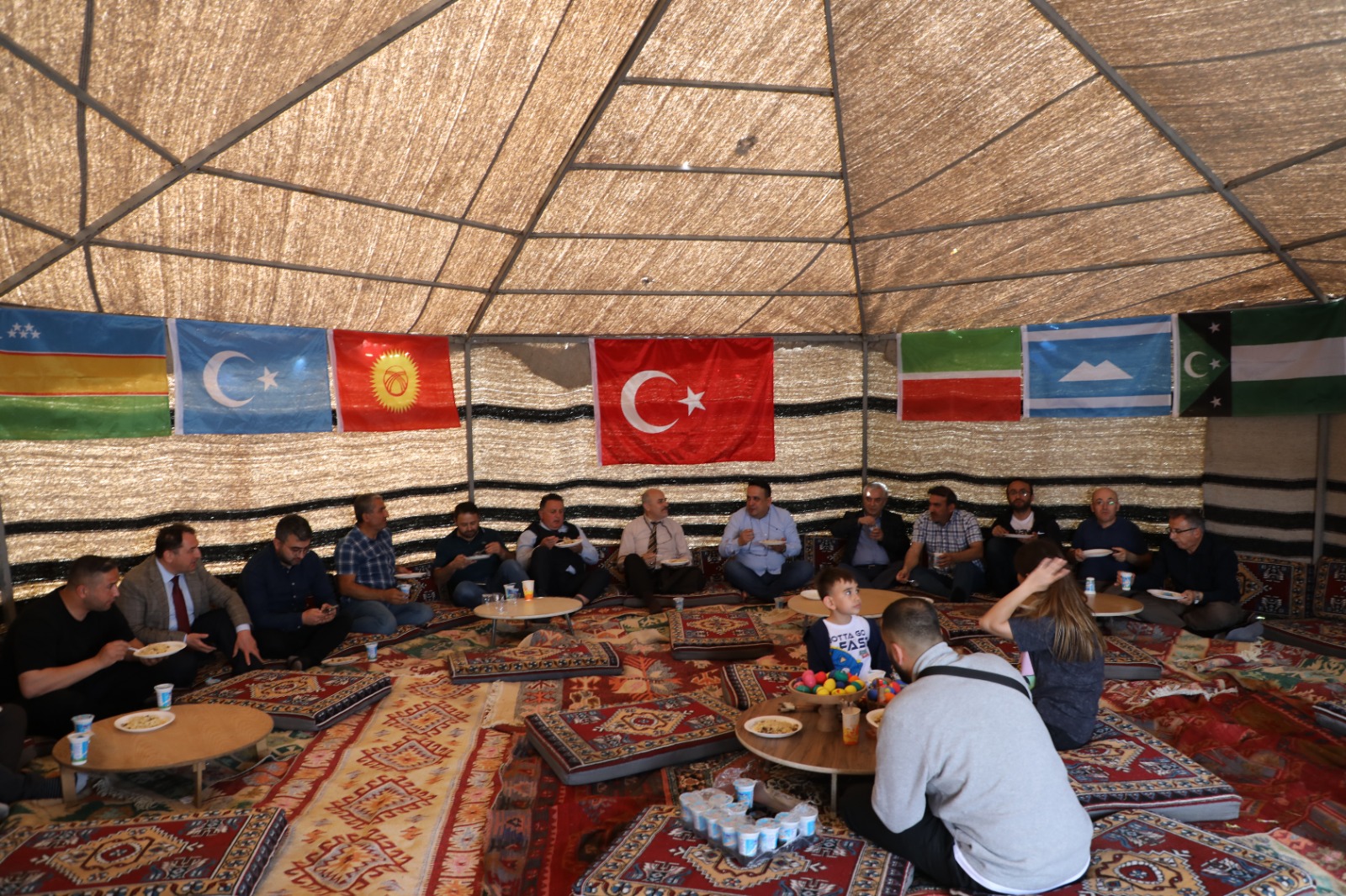 BARÜ’de tüm renkleriyle “Nevruz Bayramı” kutlandı