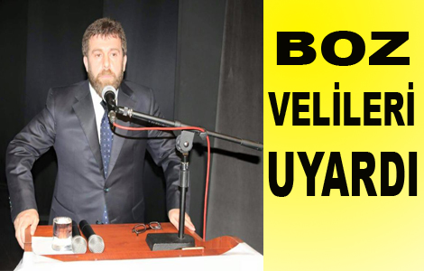 Bakan Boz Uyard.