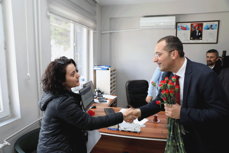 BAŞKAN EKİM’DEN KADINLAR GÜNÜNE ÖZEL PROGRAM