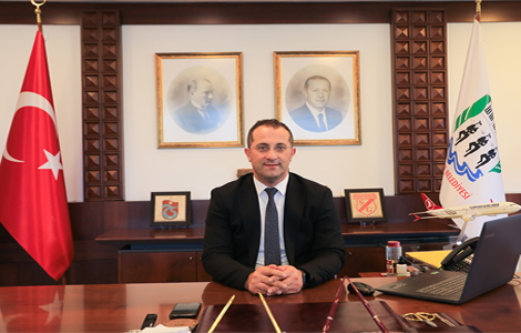 BAKAN EKMDEN MUHTARLAR GN KUTLAMASI
