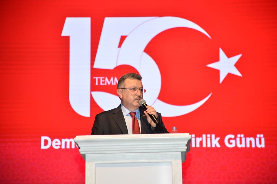 BAŞKAN GENÇ’TEN 15 TEMMUZ MESAJI