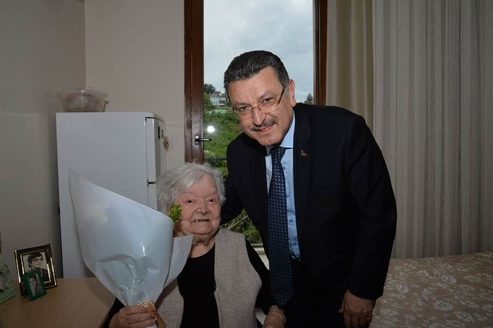 BAŞKAN GENÇ’TEN ANNELER GÜNÜ MESAJI