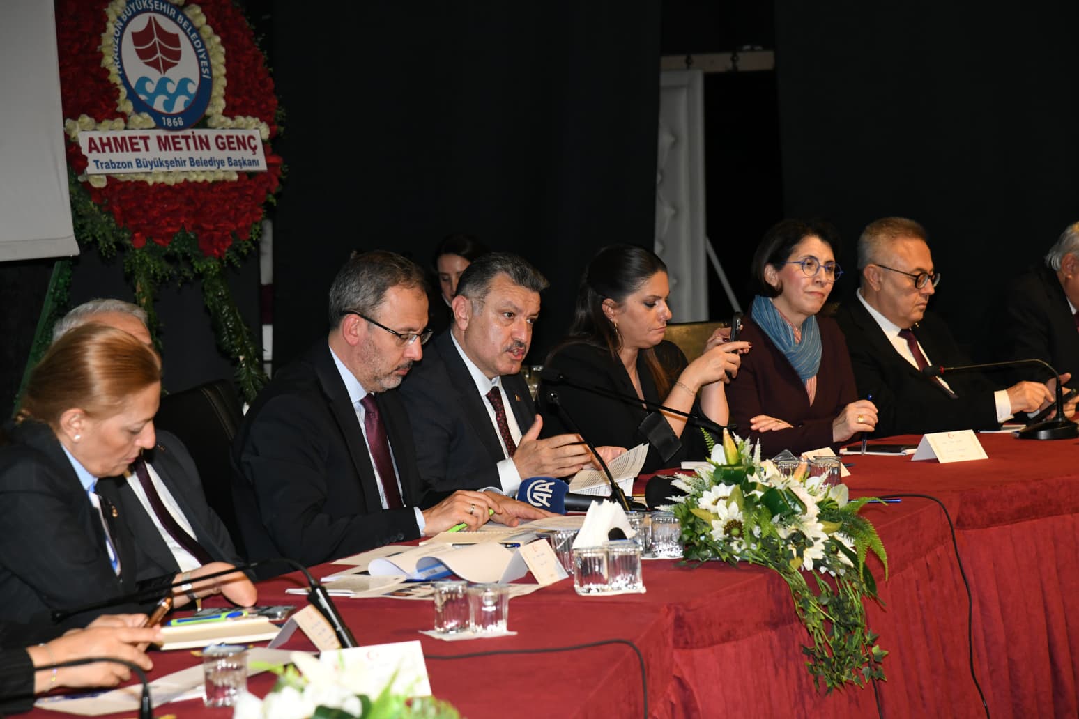 BAŞKAN GENÇ’TEN ÖZEL GEREKSİNİMLİ BİREYLERE YAŞAM MERKEZİ MÜJDESİ