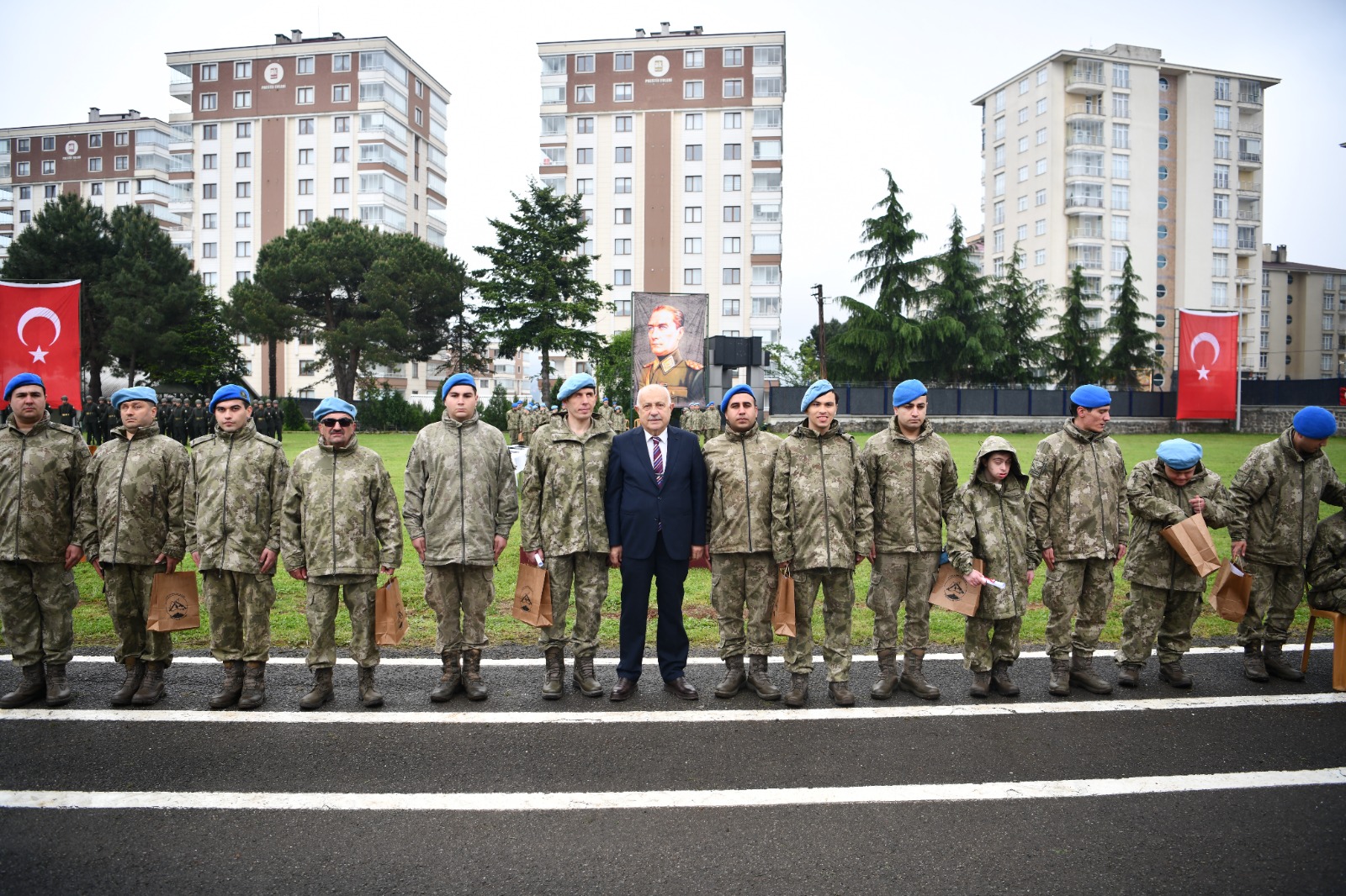 BAŞKAN VEKİLİ GÜLAY, TEMSİLİ ASKERLİK TÖRENİNE KATILDI