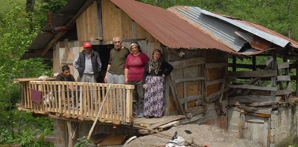 Bir ailenin yaam mcadelesi 