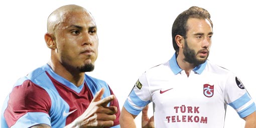 Bir gnde iki oyuncu sattlar