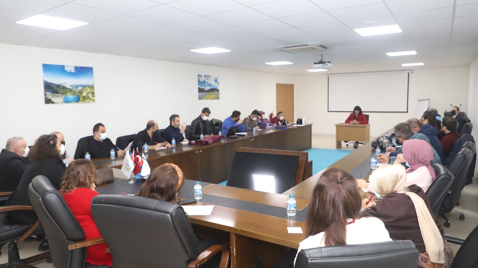 BYKEHR ETMDE DE ZRVEDE
