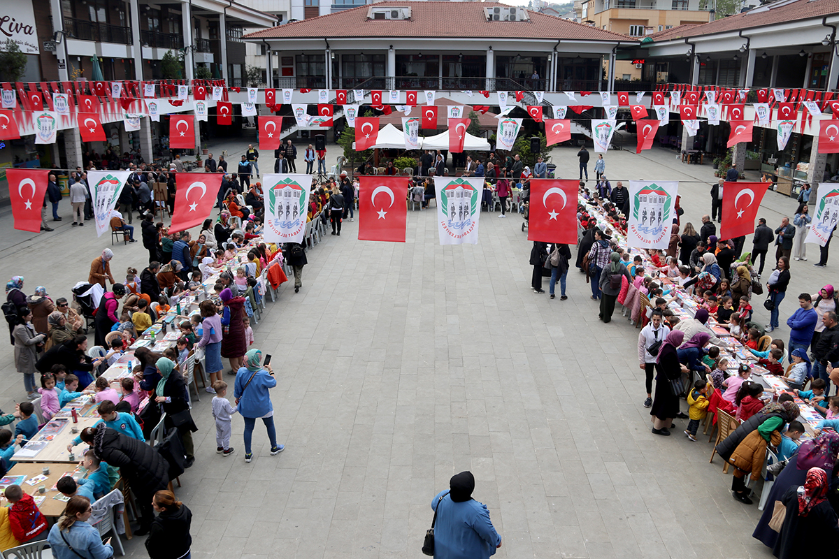ÇOCUKLARA ÖZEL RESİM ŞENLİĞİ YAPILDI