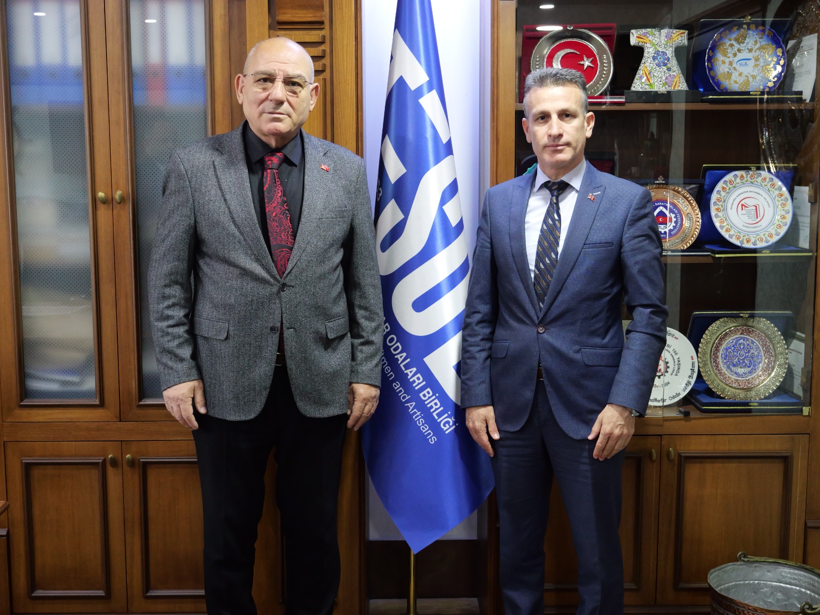 Defterdar Yaşar'dan TESOB'a hayırlı olsun ziyareti