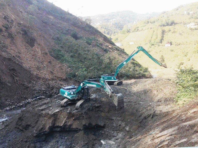 DOU KARADENZN DERELERNDE DSݒDEN HUMMALI ALIMA


