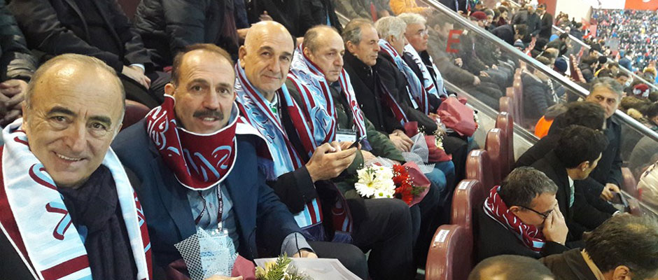 EFSANELER BULUŞUYOR