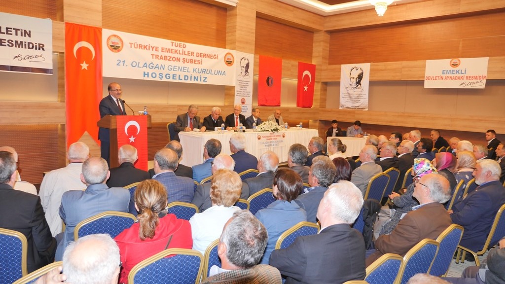 Emeklilerimizi cretsiz tamayann szlemesini yenilemedim

