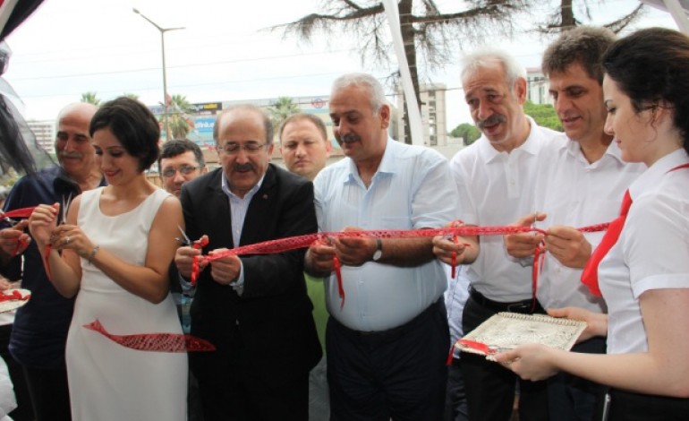 FINDIK OCAI TRABZONDA AILDI..
