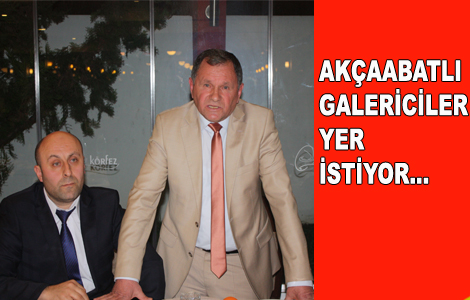 Galericiler yemekte buluştu.