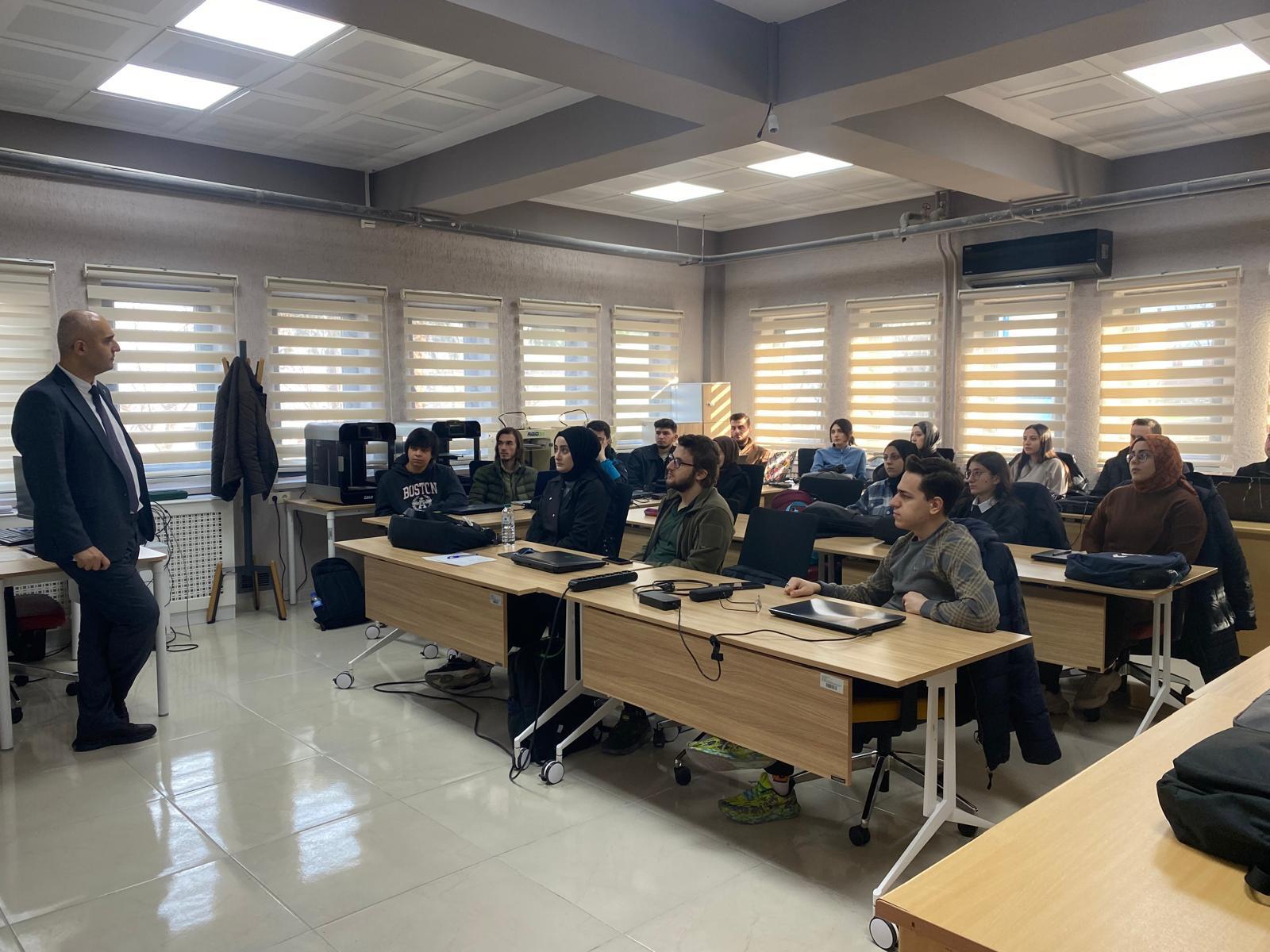 Geleceğin yapay zekâ yazılımcıları Trabzon Üniversitesi’nde buluştu

