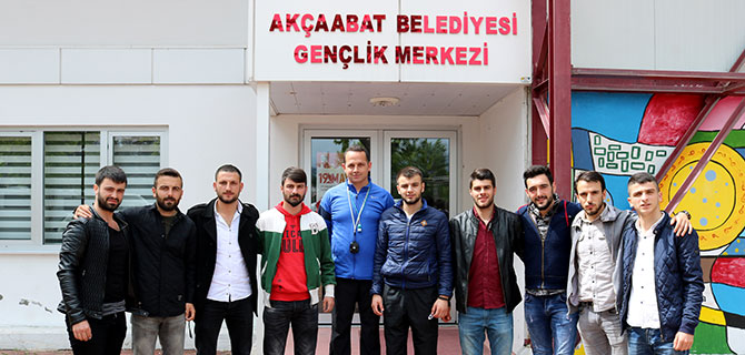 Genlerin Yeni Gzdesi Akaabat Genlik ve Spor Merkezi