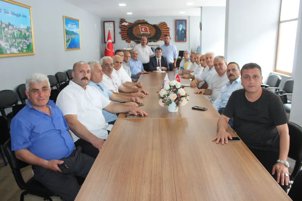 GENEL SEKRETERDEN MUHTARLAR DERNEĞİNE ZİYARET