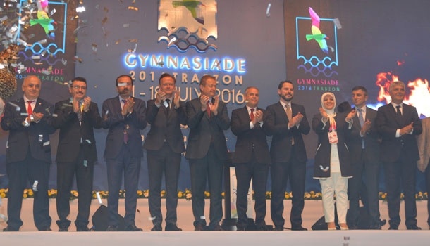 GYMNASADEye iki bakanl al
