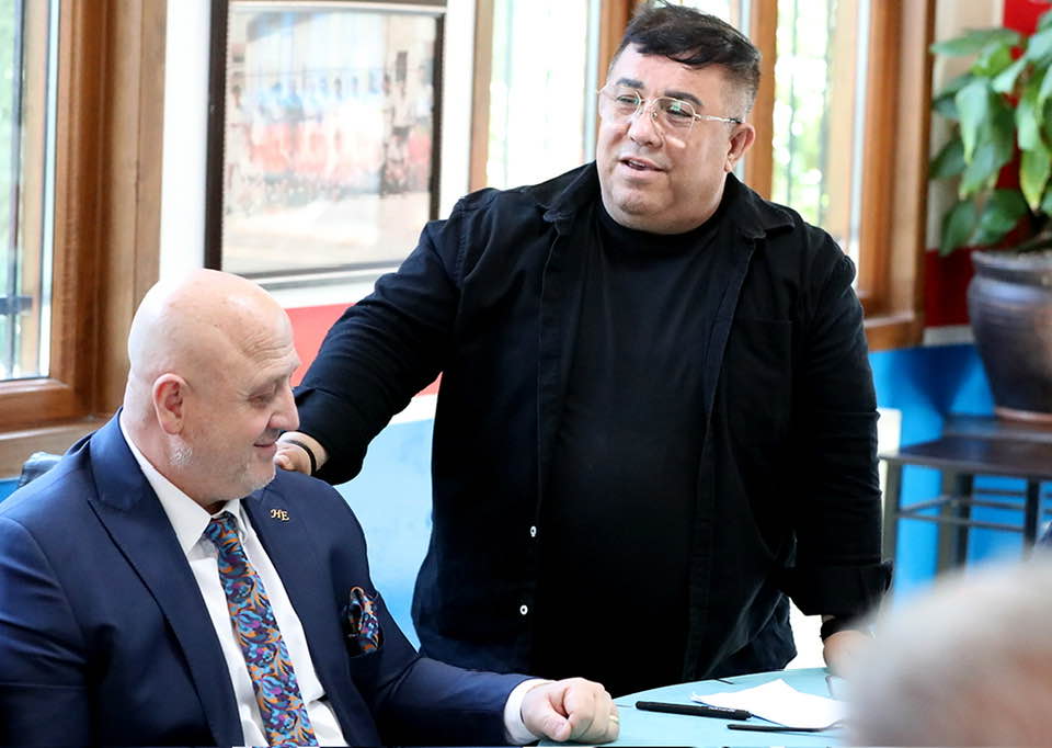 HALL BAKAN GVEN TAZELED
