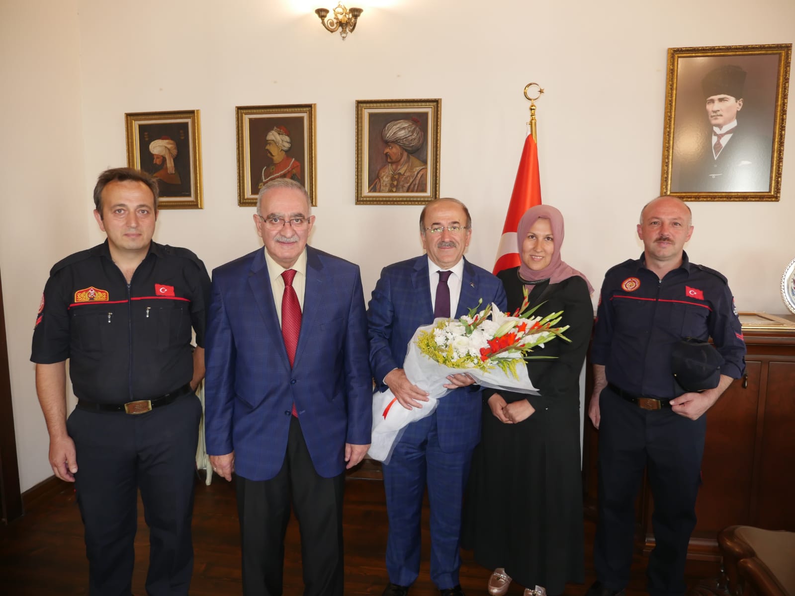 tfaiye tekilatna byk nem veriyoruz

