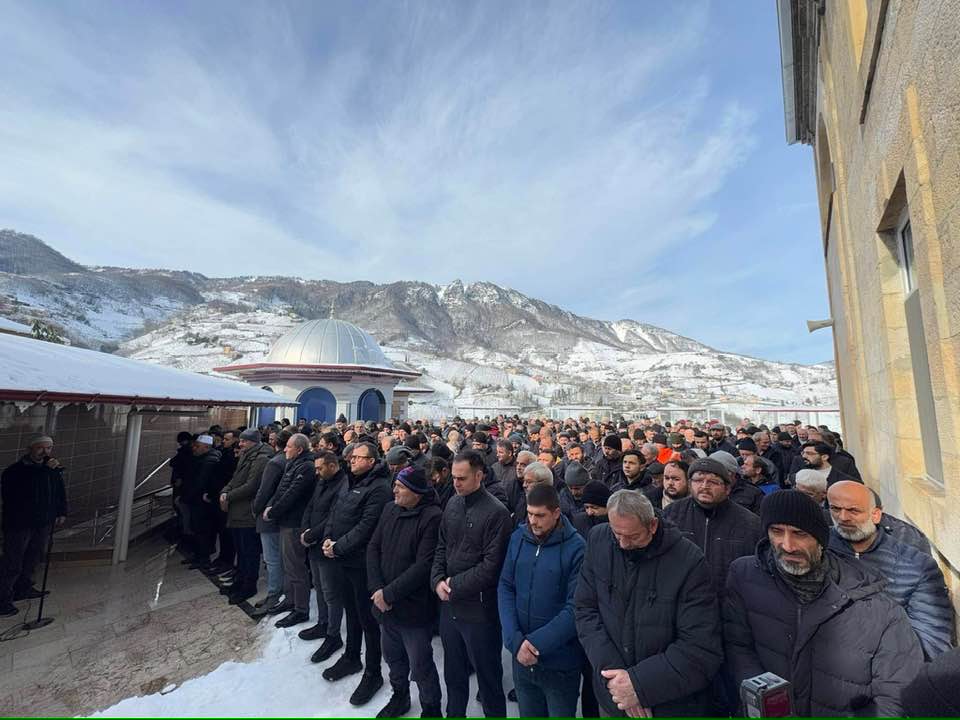 KAZADA HAYATINI KAYBEDEN ZKURTA SON GREV
